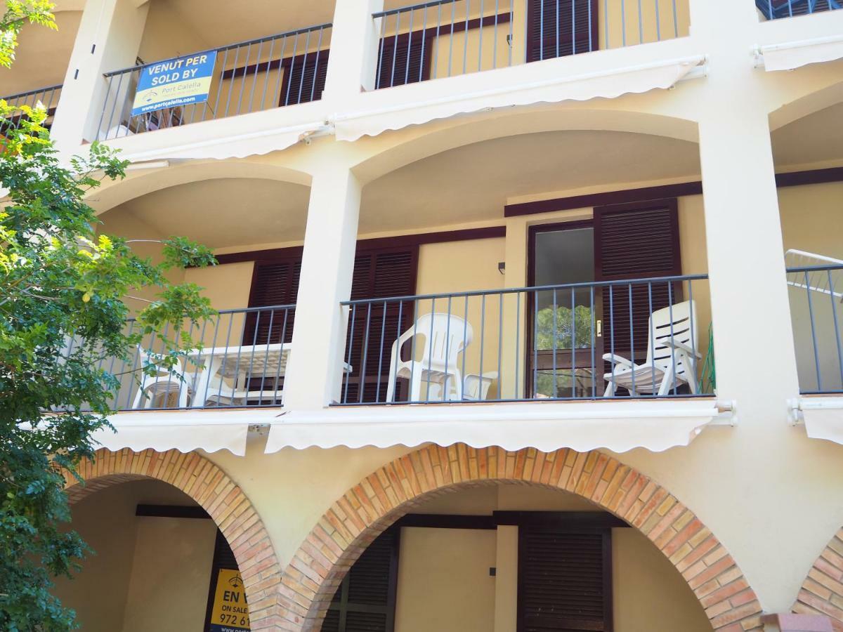 Apartamento Reformado A 2 Minutos De La Playa En Calella! Calella De Palafrugell Eksteriør billede