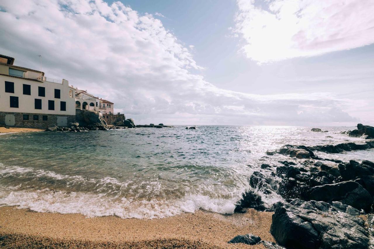 Apartamento Reformado A 2 Minutos De La Playa En Calella! Calella De Palafrugell Eksteriør billede