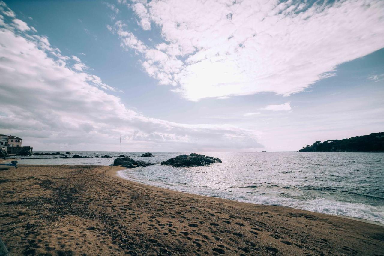 Apartamento Reformado A 2 Minutos De La Playa En Calella! Calella De Palafrugell Eksteriør billede